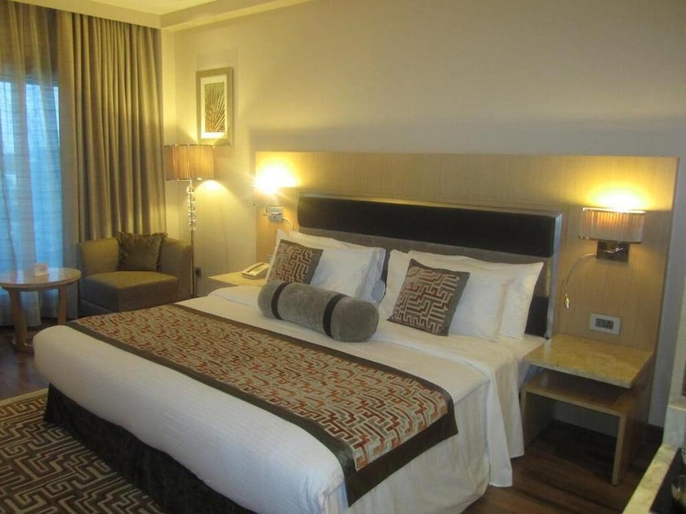 Radisson & Kandla Hotel