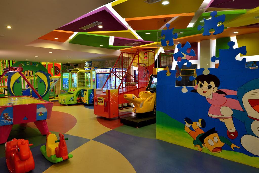 Hotel Radisson & Kandla Gandhidham