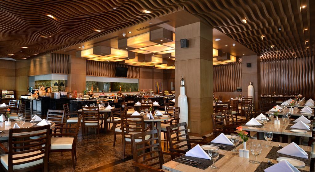 Hotel Radisson & Kandla